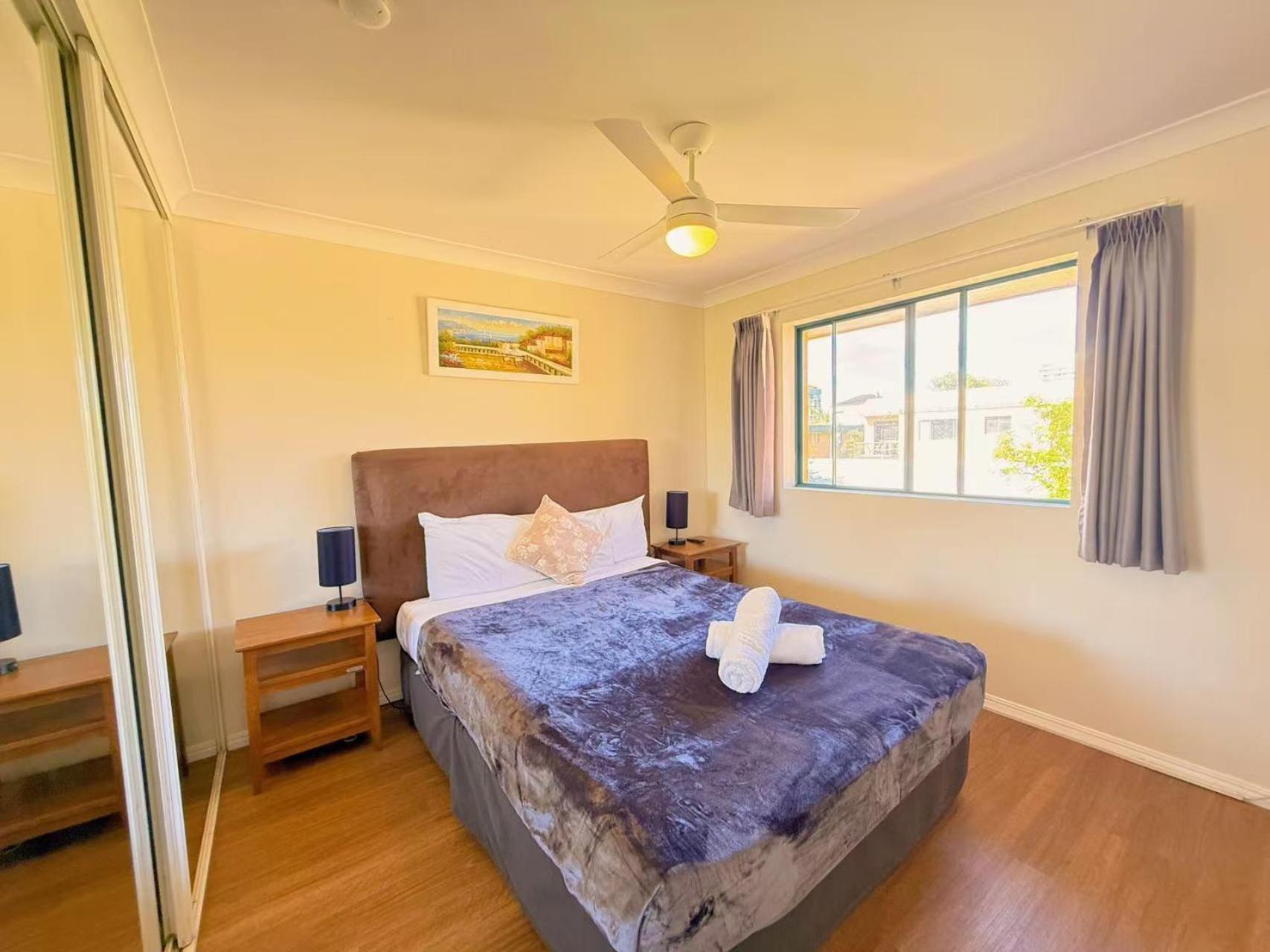 גולד קוסט Karana Palms Resort מראה חיצוני תמונה